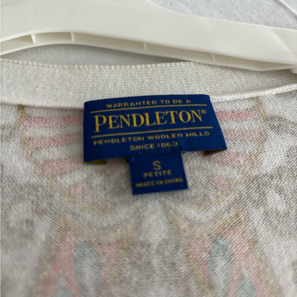 Patterned Pendleton Sweater ✨ - Picture 2 of 3